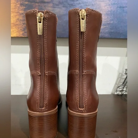 Vince Camuto Women's Zanilla Booties Brown Chocolate Craving Size 10M (Eur42) - Picture 4 of 6